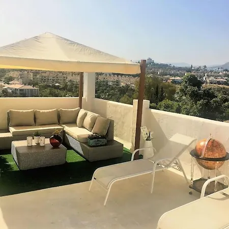Luxurious Close To Puerto Banus Daire