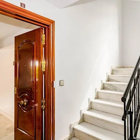 Luxurious Close To Puerto Banus Daire Estepona