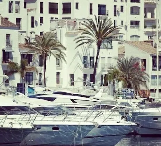 Luxurious Close To Puerto Banus *