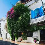 Luxurious Close To Puerto Banus 아파트 *