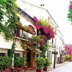 Luxurious Close To Puerto Banus 아파트 *