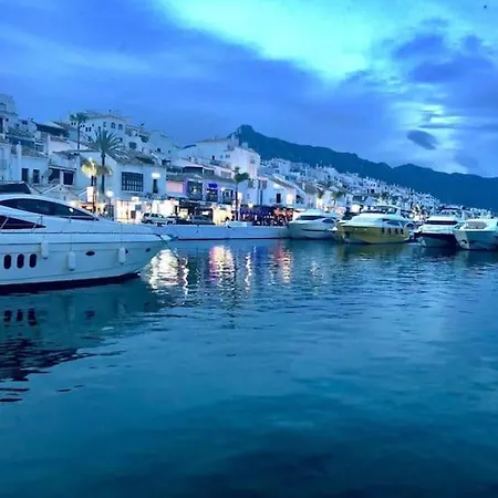 公寓 Luxurious Close To Puerto Banus 埃斯特波纳