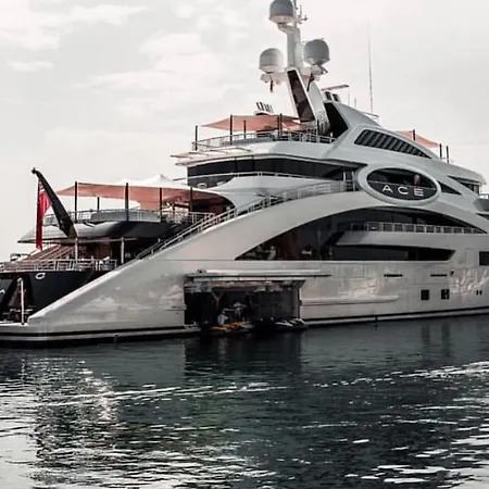 Luxurious Close To Puerto Banus *