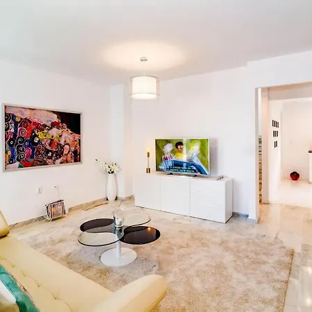 Luxurious Close To Puerto Banus Estepona